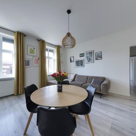 Lovely 2-Bedroom Apartment In Centre Of Bratislava Exterior photo
