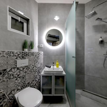 Lovely 2-Bedroom Apartment In Centre Of Bratislava Exterior photo
