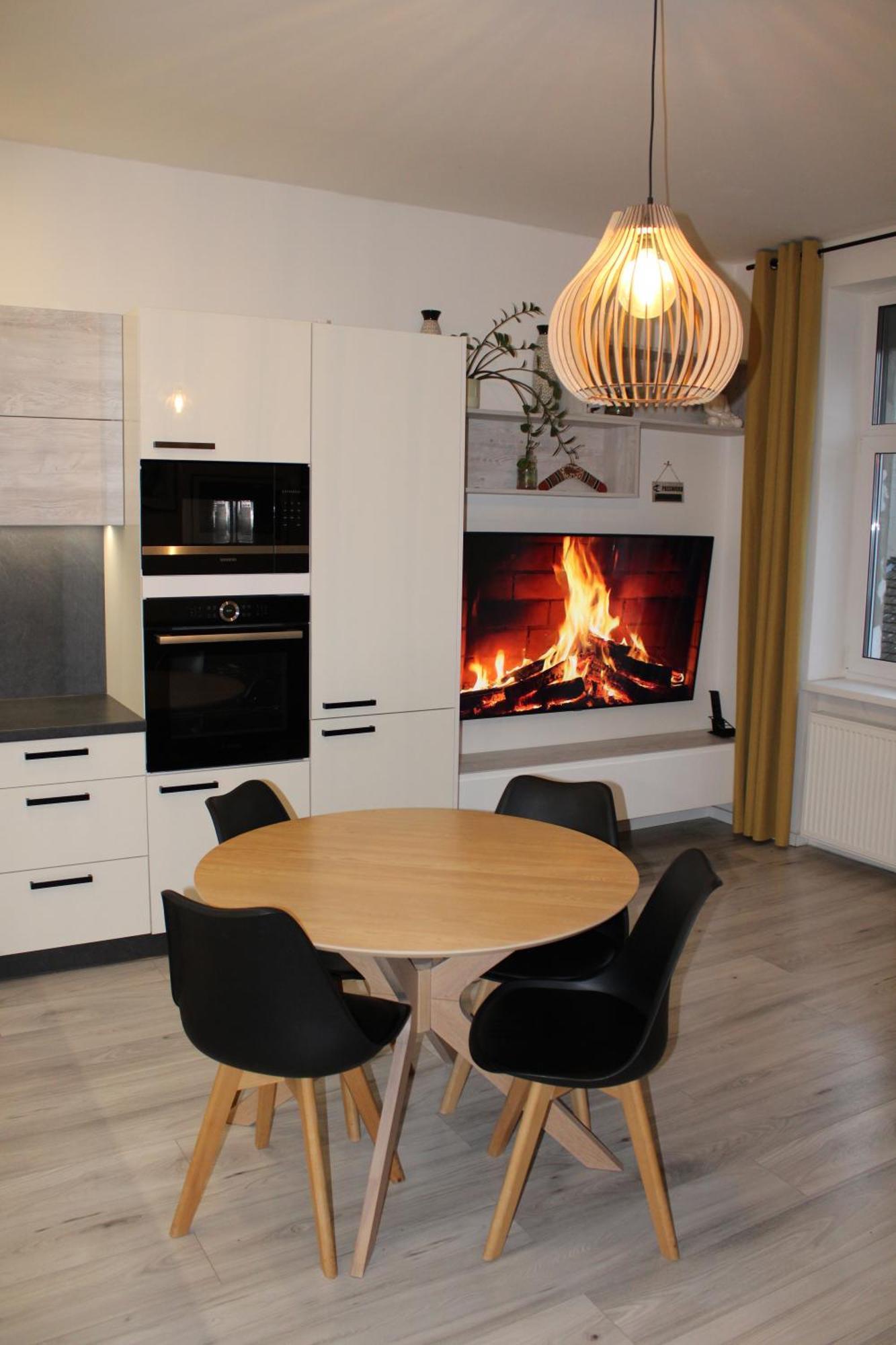 Lovely 2-Bedroom Apartment In Centre Of Bratislava Exterior photo